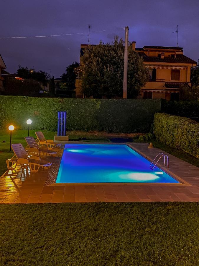 Residence La Meridiana - Apartment 04 Peschiera del Garda Esterno foto